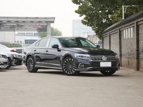 大眾旗艦豪華轎車新輝昂 C級車市場的“低調王牌”與油品適配之道